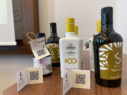 Un’app traccia l’olio evo degli olivi monumentali pugliesi